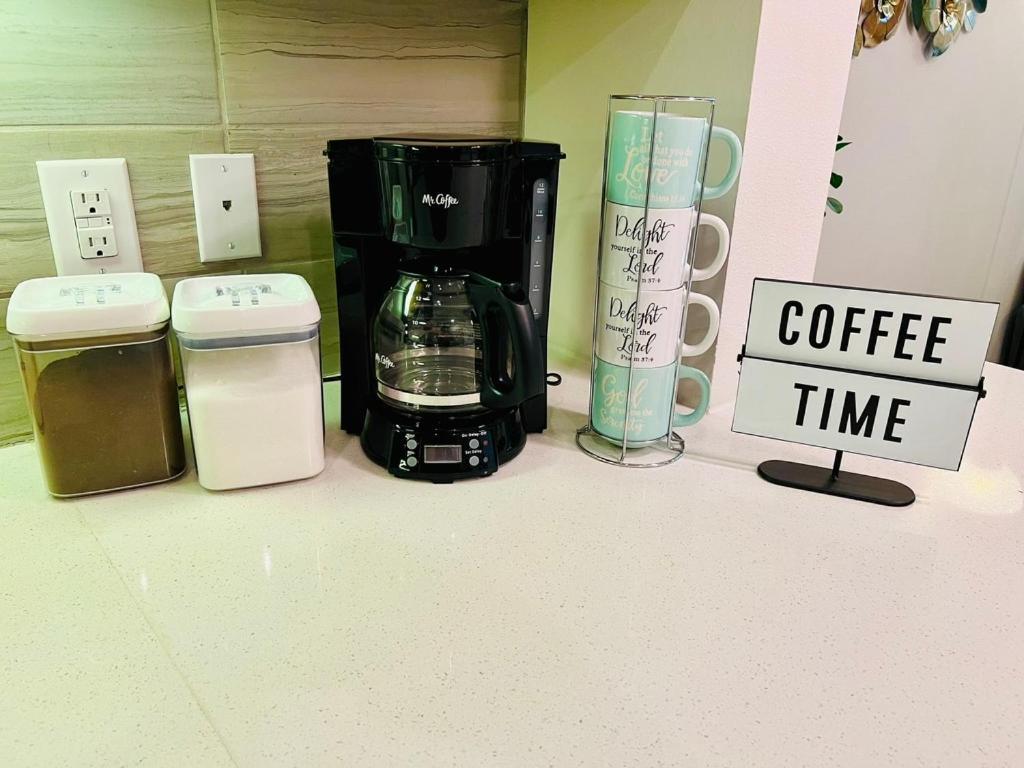 Downtown Apt Free Parking - Pool - Gym - Fully Kitchen ヒューストン エクステリア 写真