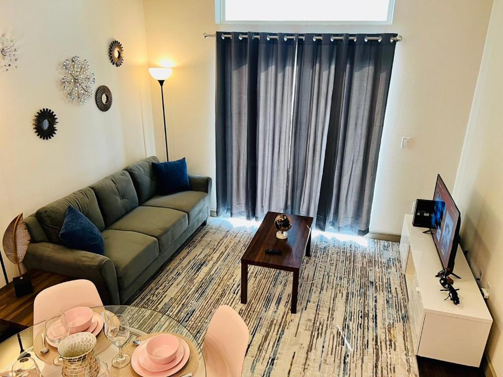 Downtown Apt Free Parking - Pool - Gym - Fully Kitchen ヒューストン エクステリア 写真